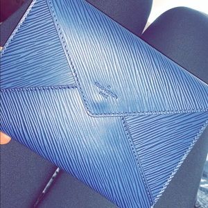 Louis Vuitton Kirigami Medium Pouch